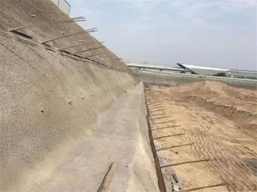 水城河道边坡加固